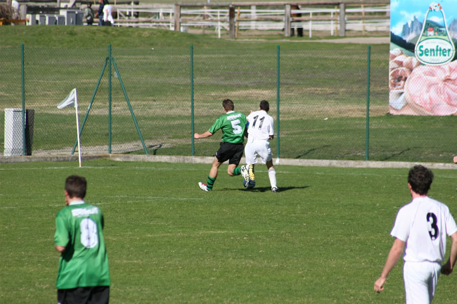 gal/19. Spieltag- SV Reischach-Wiesen/2007-04-16 SV Reischach - SV Wiesen 046.jpg